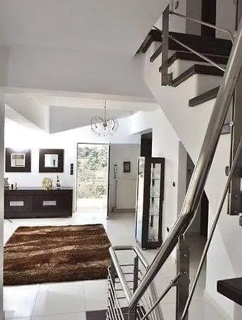 בית נופש Sunny House In Nature